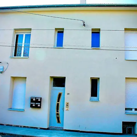 Gheddachi Apartment Gentilly