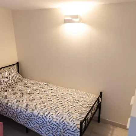 Gheddachi Apartment